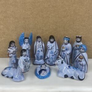 Mexico Pottery Nativity Set 11 Pieces Blue Floral Hand painted Christmas Holiday